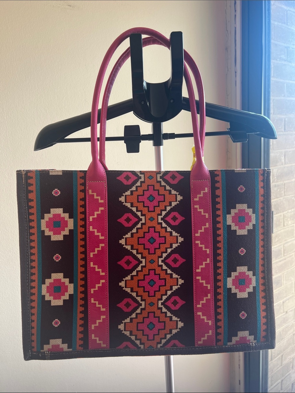 Wrangler Multicolor Aztec Tote with Pink Handles - Picture 4 of 5